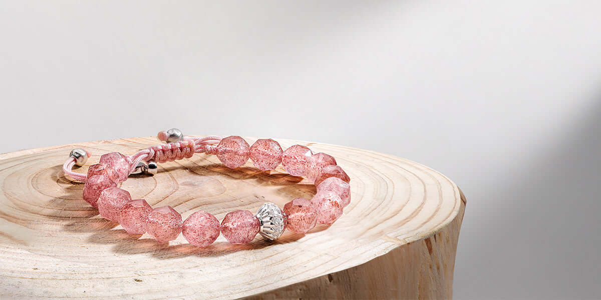 Women's Drawstring Beaded Bracelet with Strawberry Quartz
