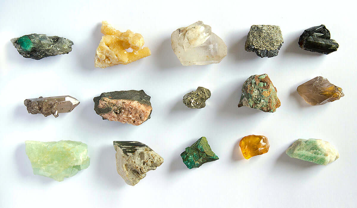 gemstones natural stones