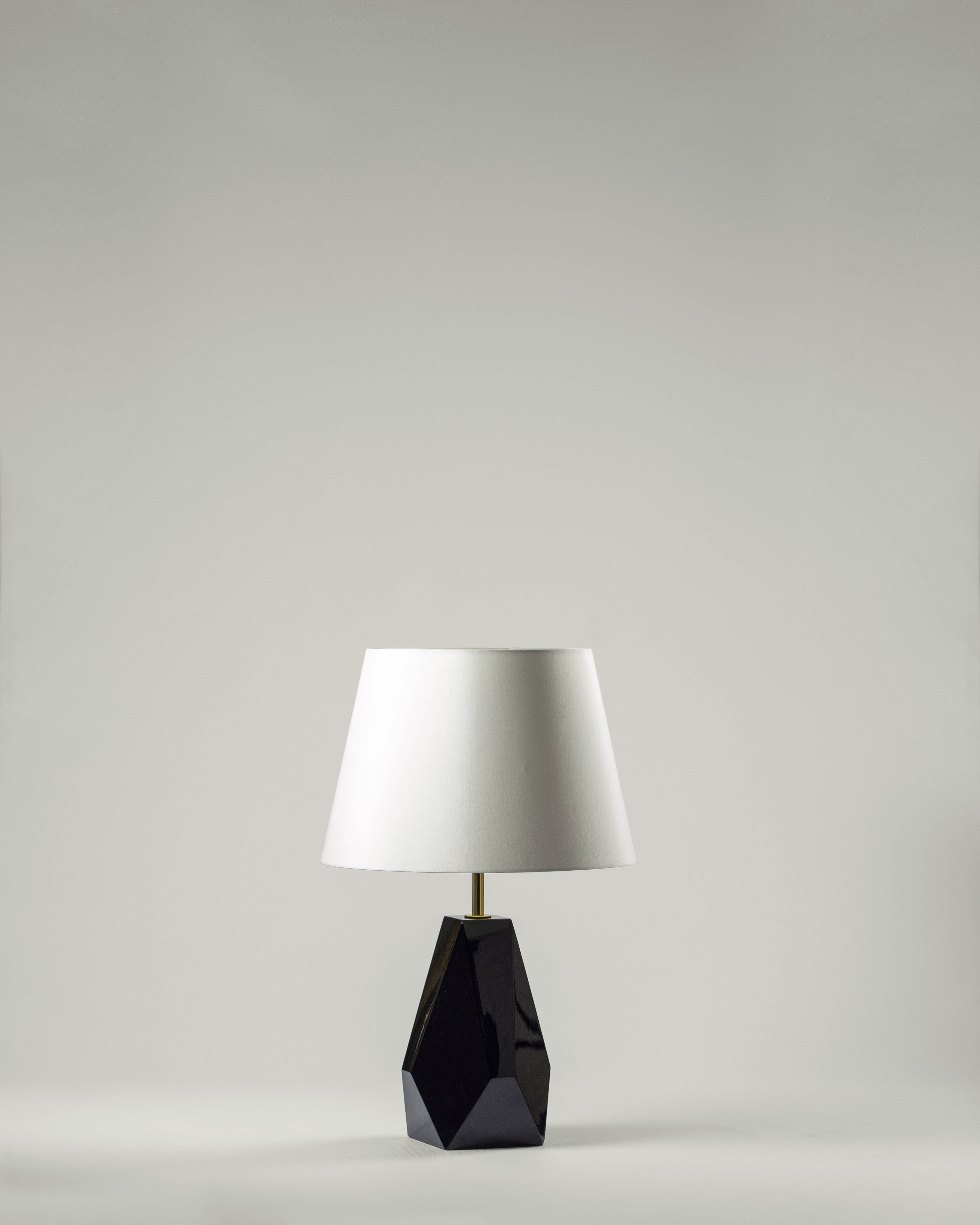 G.Luce Gea Glossy Black Maple Table Lamp With Percaline Shade