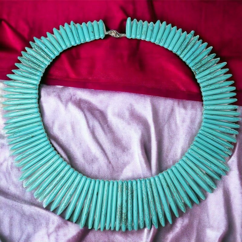 Turquoise Spike Bohemian Splendor: Bold Tribal-Inspired Collar Necklace