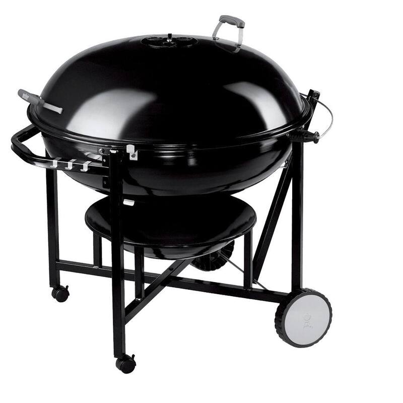 Ranch Kettle Charcoal Grill in Black