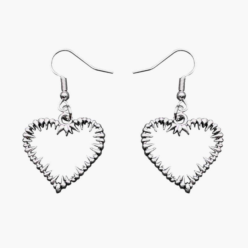 Emo Punk Aesthetic Earrings Heart Inner Spikes