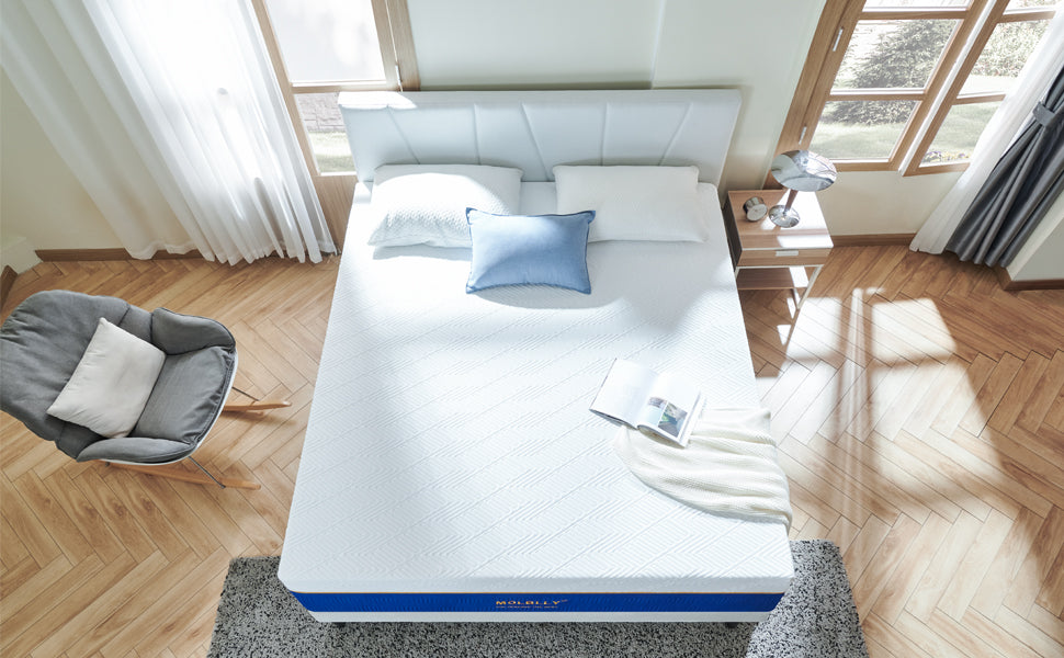 Molblly classic gel memory foam mattress in the room overview