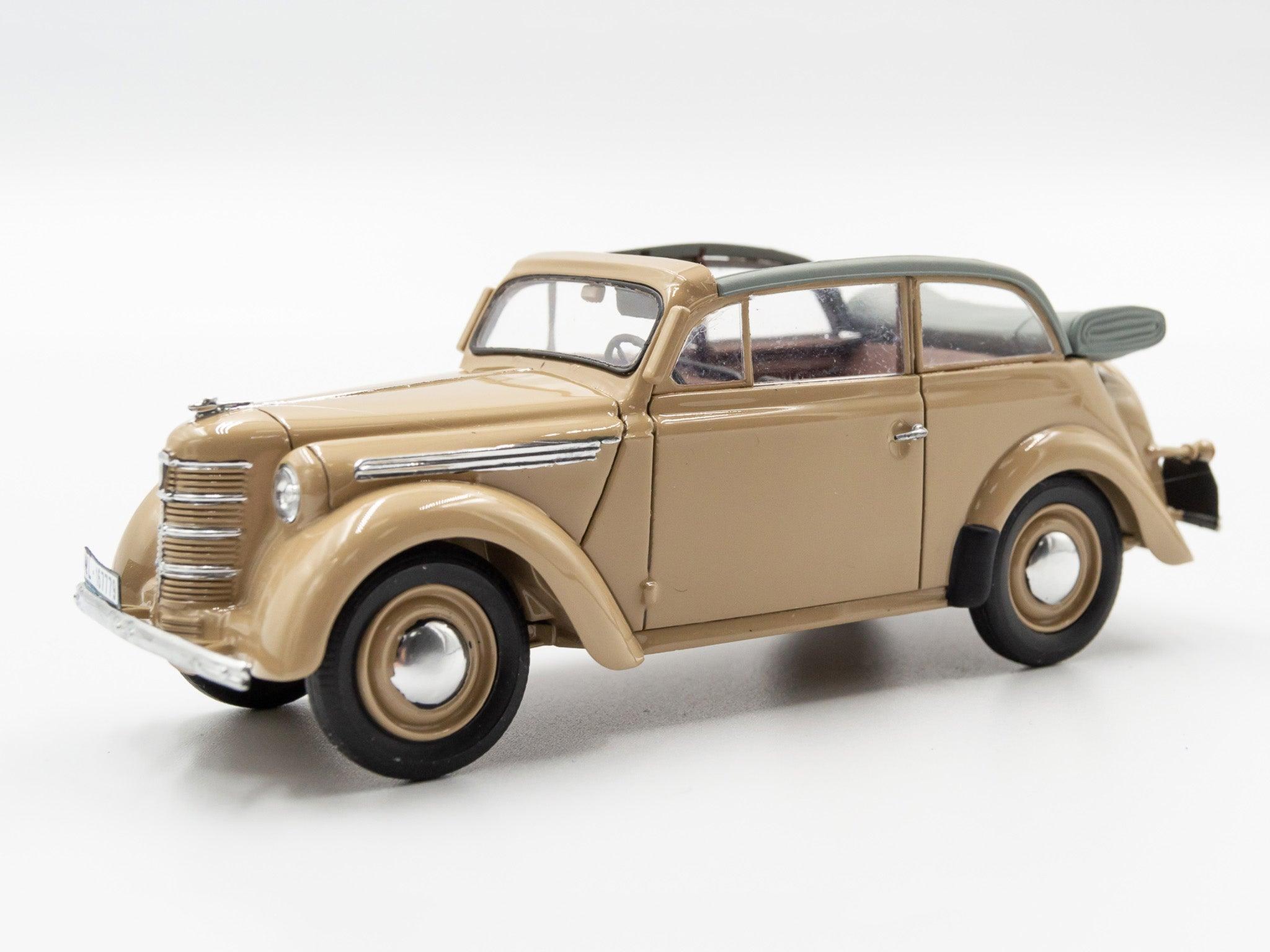 1/35 ICM Kadett K38 Cabriolimousine - WWII German Staff Car 35483