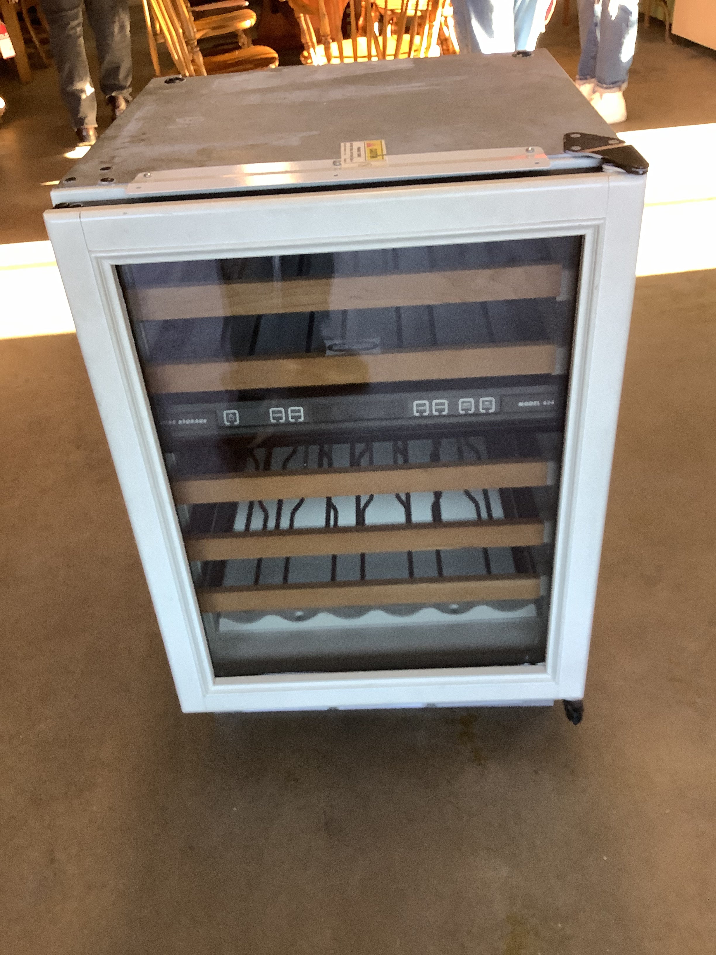 Sub Zero Model 424 Wine Reserve Refrigerator