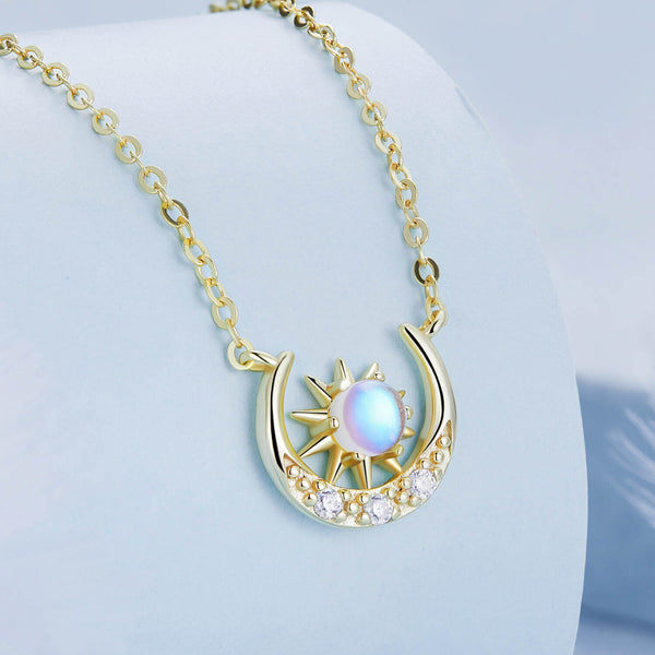 VINTAGE MOON AND STAR GOLD VERMEIL NECKLACE