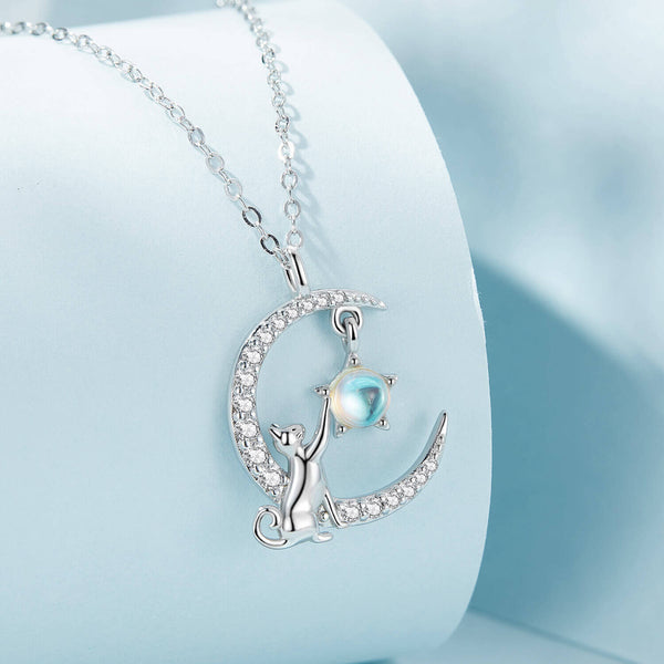 CAT CATCHES STAR GOLD VERMEIL NECKLACE