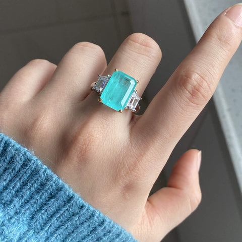 EMERALD FACETED DYNTHETIC PARAIBA VERMEIL RING