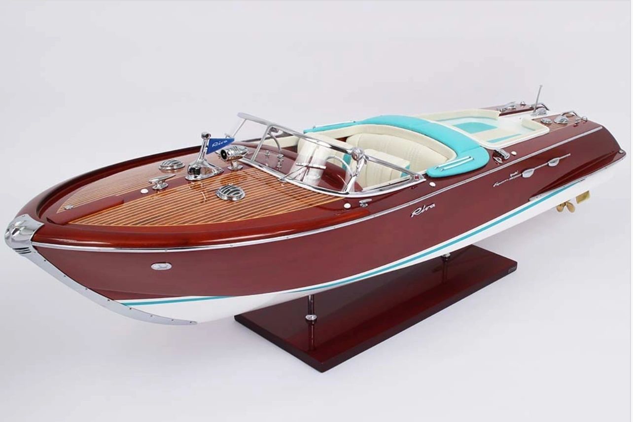 Kiade Model Boat Riva Aquarama Special 87cm