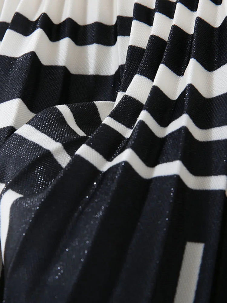 XFPV 2023 New Autumn Summer Fashion Korean Shiny Simple Elegant Pleated Striped Stitching Slim Mid-length Pleated Skirt SM1972