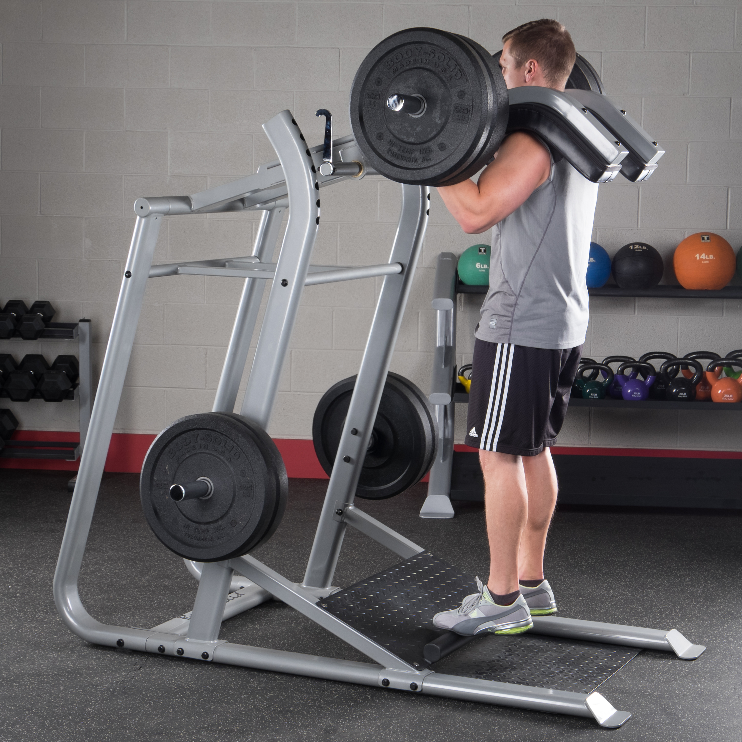 Body-Solid Pro Clubline Leverage Squat Machine SLS500