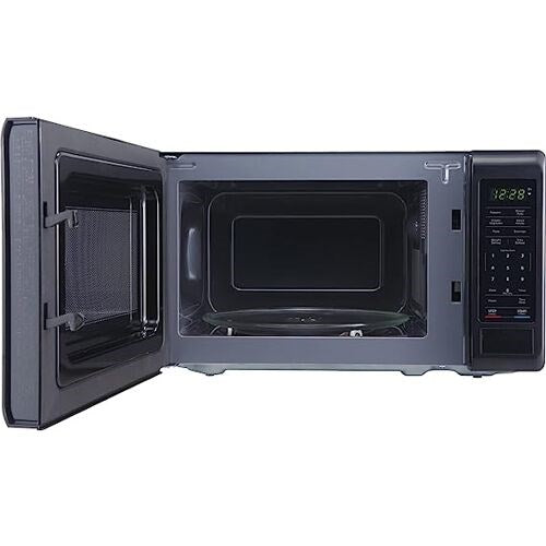 Magic Chef - 0.7 Cu Ft Countertop 700 Watt Digital TouchMicrowaves - MC77MB