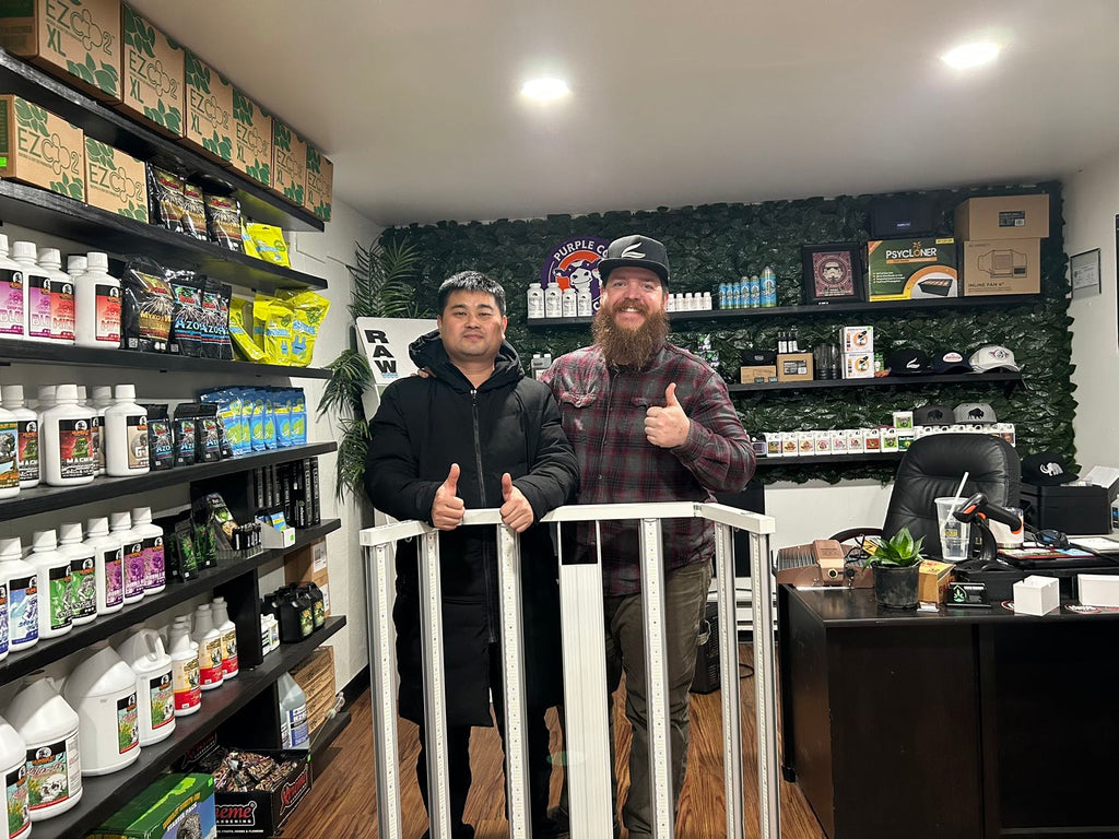 Growers Republic LED Grow Lights at Grow Buddies LLC in Missouri