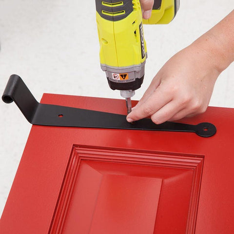 installing strap hinges