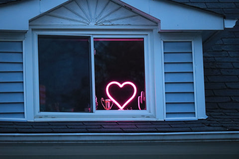 heart neon sign