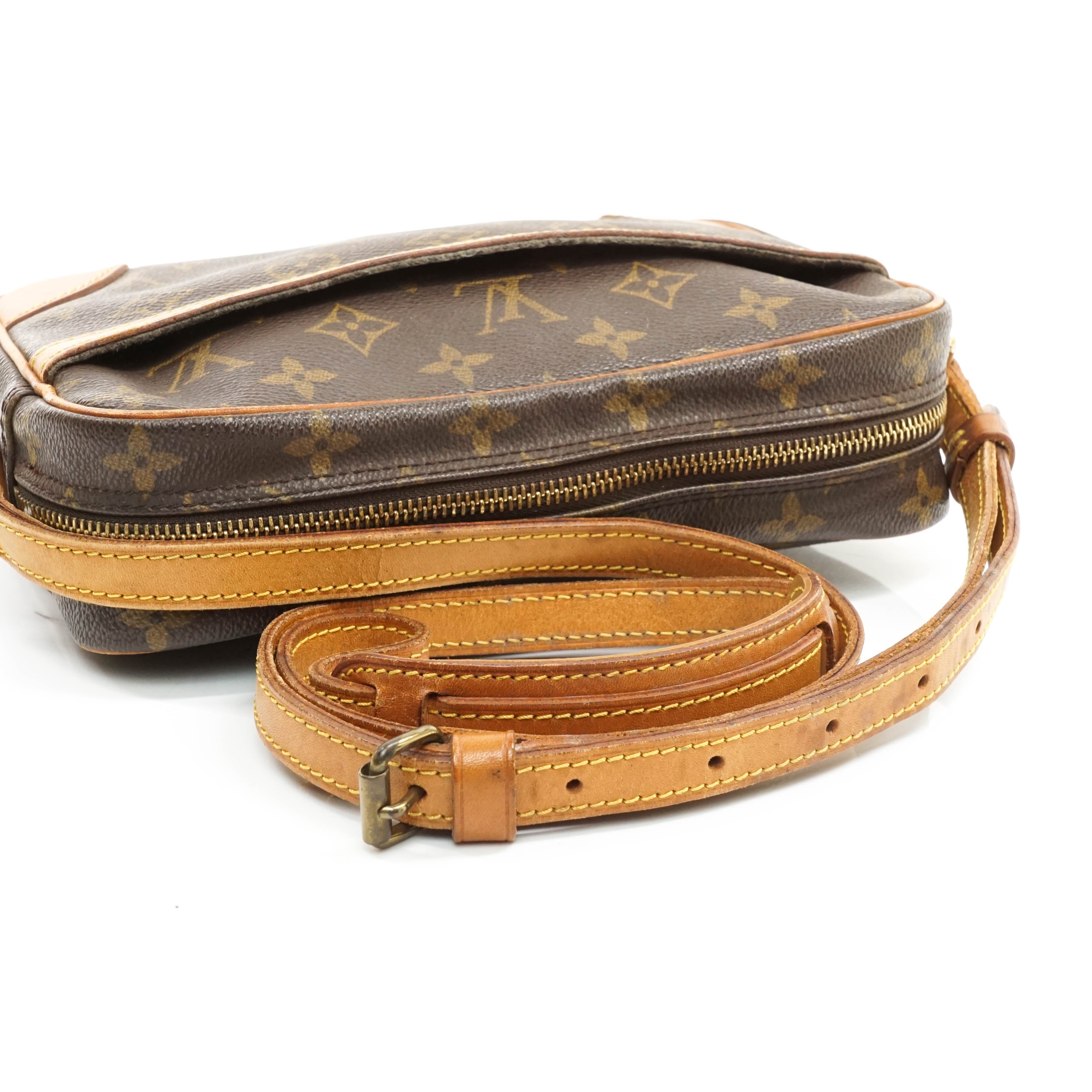 Louis Vuitton Trocadero 24 Cross Body