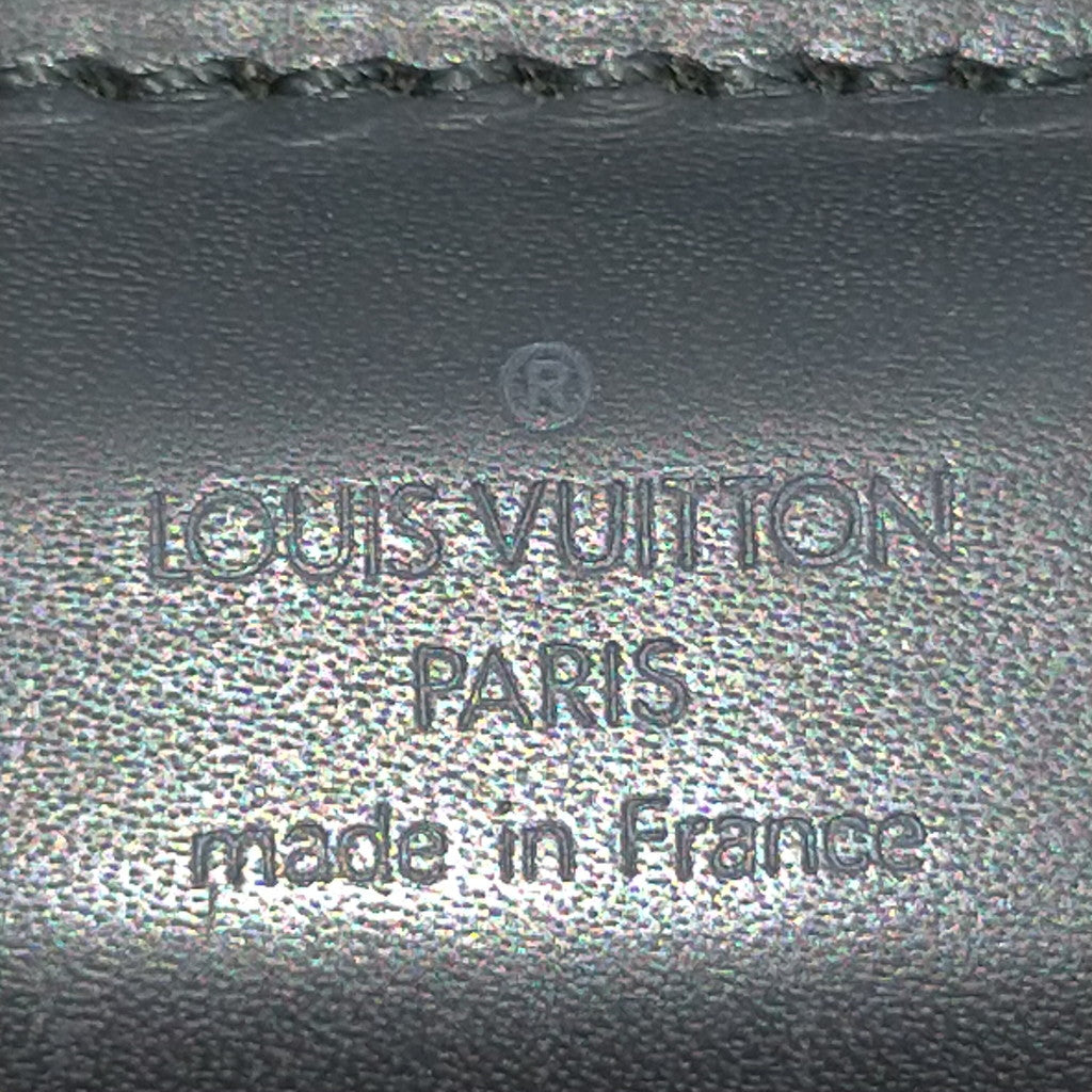 Louis Vuitton Selviet Fermoir