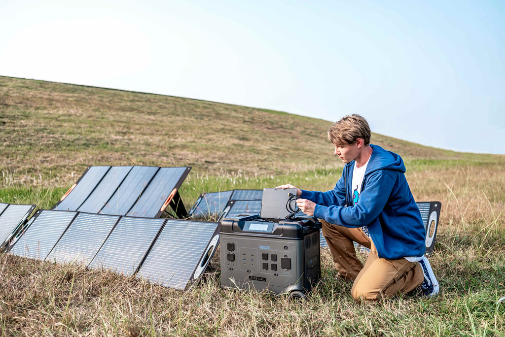 Portable Power Stations with Solar Panels