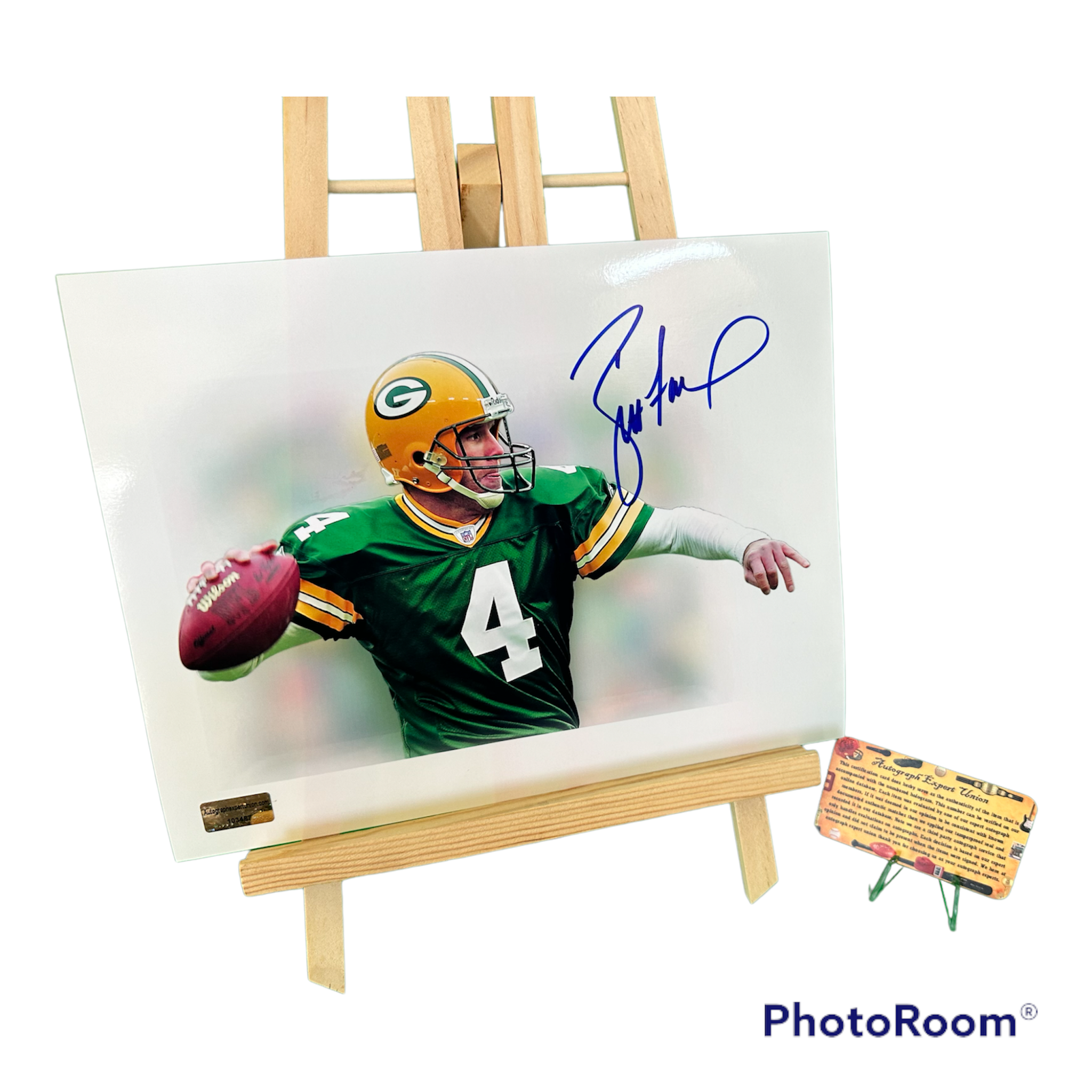 Brett Favre Hand Signed Green Bay Packers 8x10 Photo w/COA