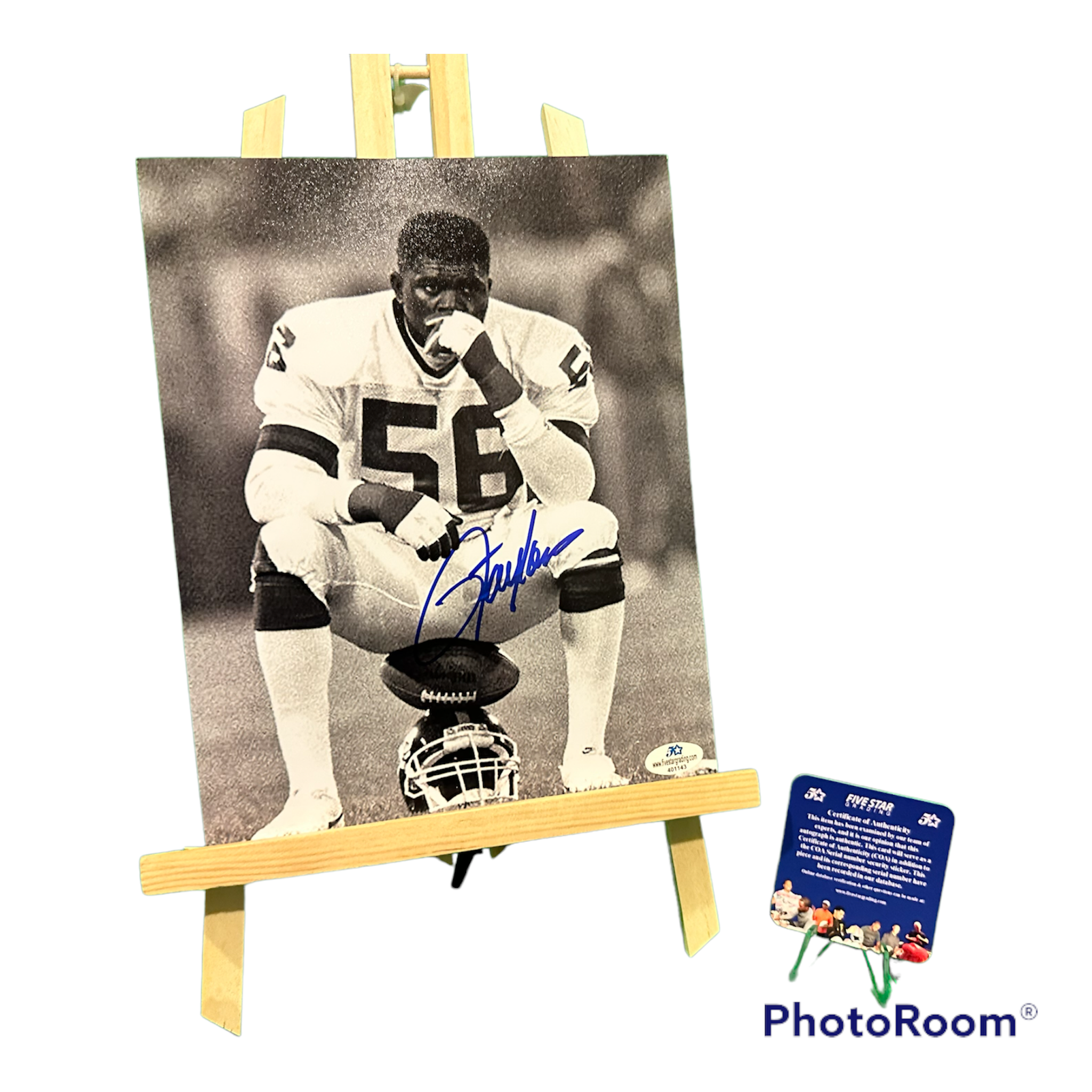 Lawrence Taylor Hand Signed Giants 8x10 Photo w/COA