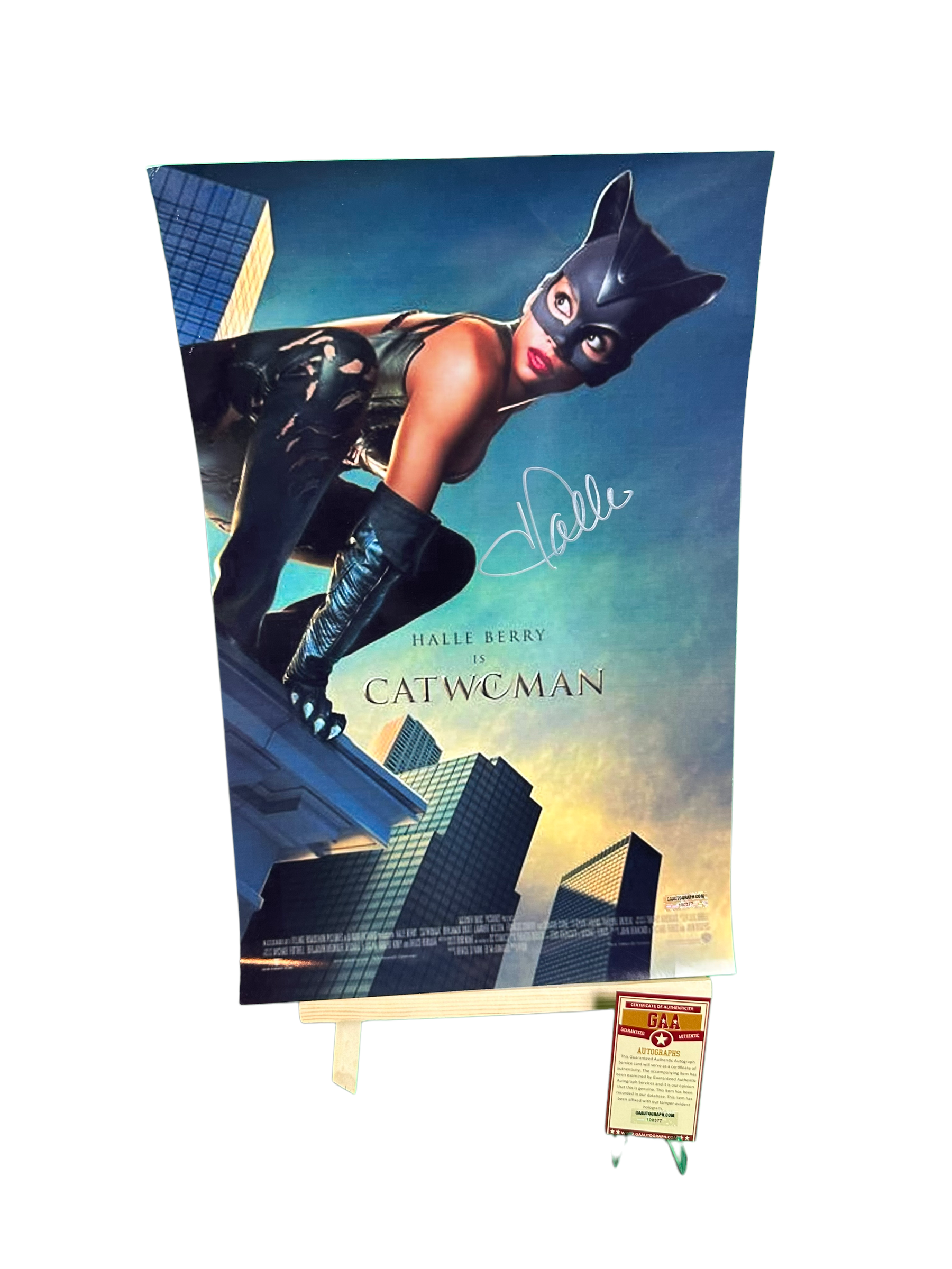 Halle Berry Hand Signed Cat Woman 11x17 Poster w/COA