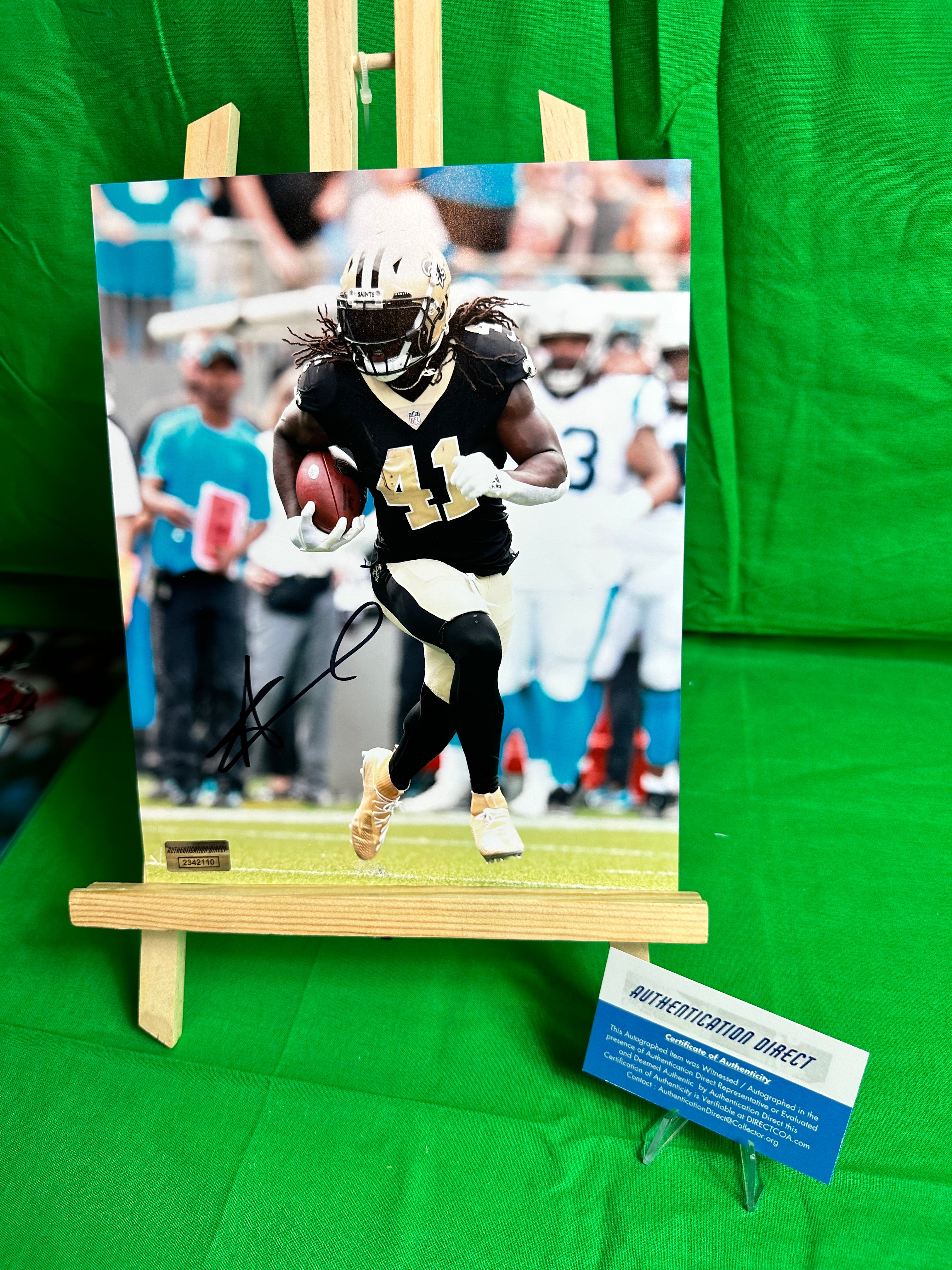 Alvin Kamara Hand Signed New Orleans Saints 8x10 Photo w/COA