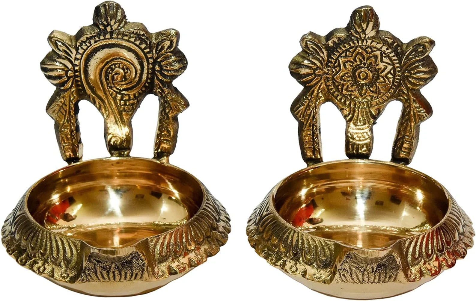 Decor Pure Brass Shanku Chakra kuber Diya, 3 inches Pack of 1 Pair