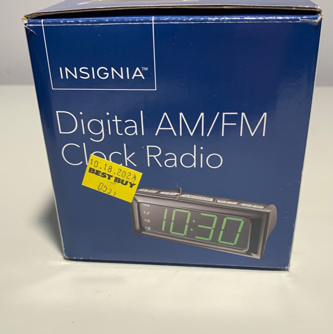 Insignia - Digital AM/FM Dual-Alarm Clock - Black