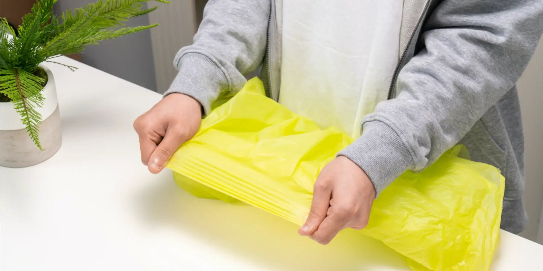 100% Biodegradable Cornstarch Trash Bags 6-Roll