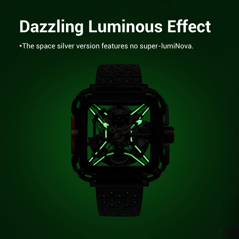Dazzling Luminous Effect   *The space silver version features no super-lumiNova.