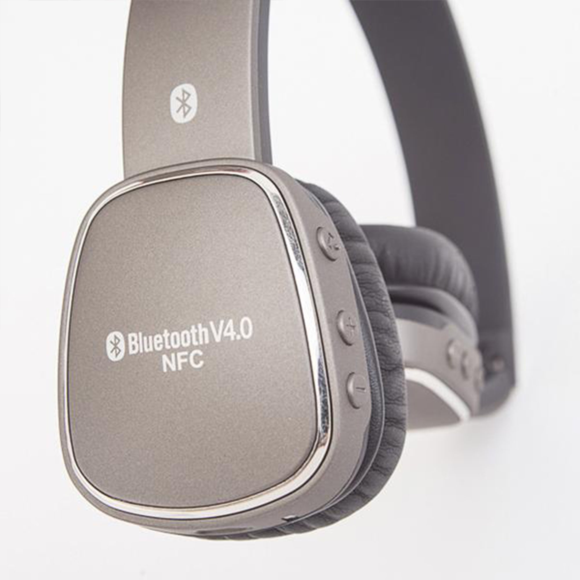 On-Ear Bluetooth? Wireless Headphones with NFC (HX110)