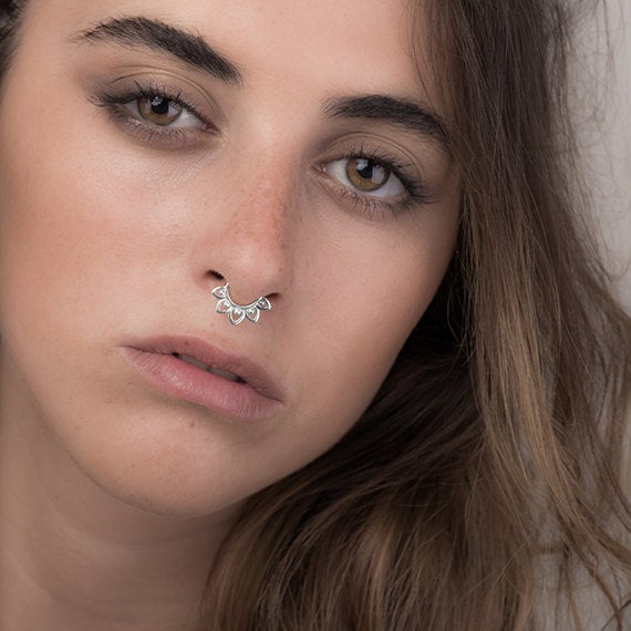 Flower Silver Septum Ring