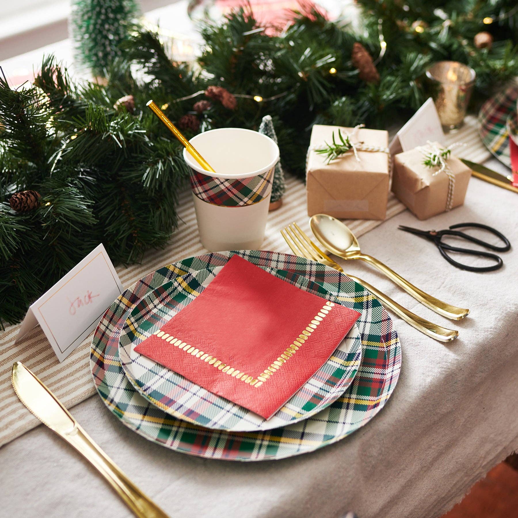 Cocktail Napkins: Dark Red Brushstroke