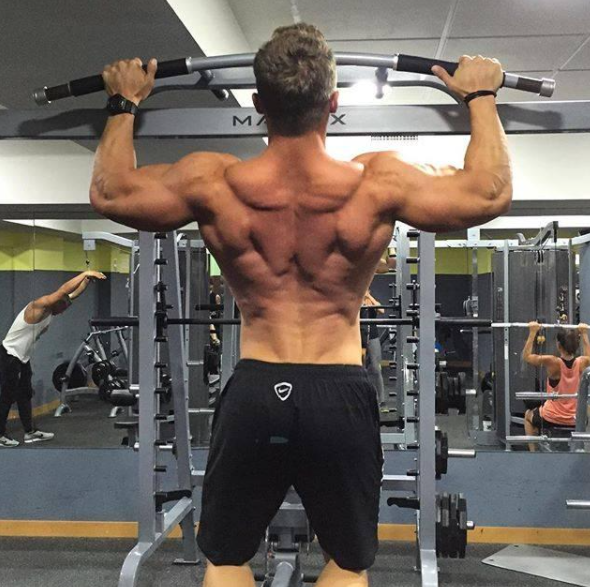 前腕の筋肉をつけるにはどうするか、筋トレで前腕をトレーニング!