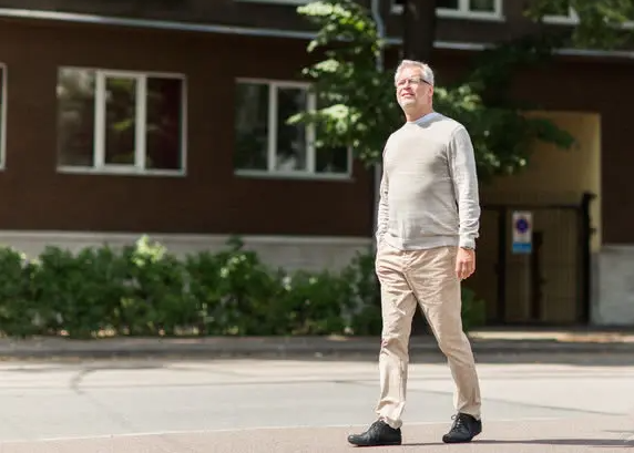 運動は毎日するものか、ダイエットはジムに通うべきか