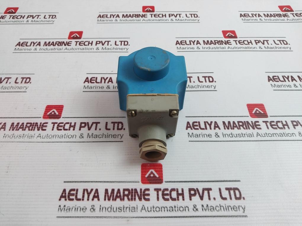 Danfoss 018F6814 Solenoid Valve 220V 60Hz