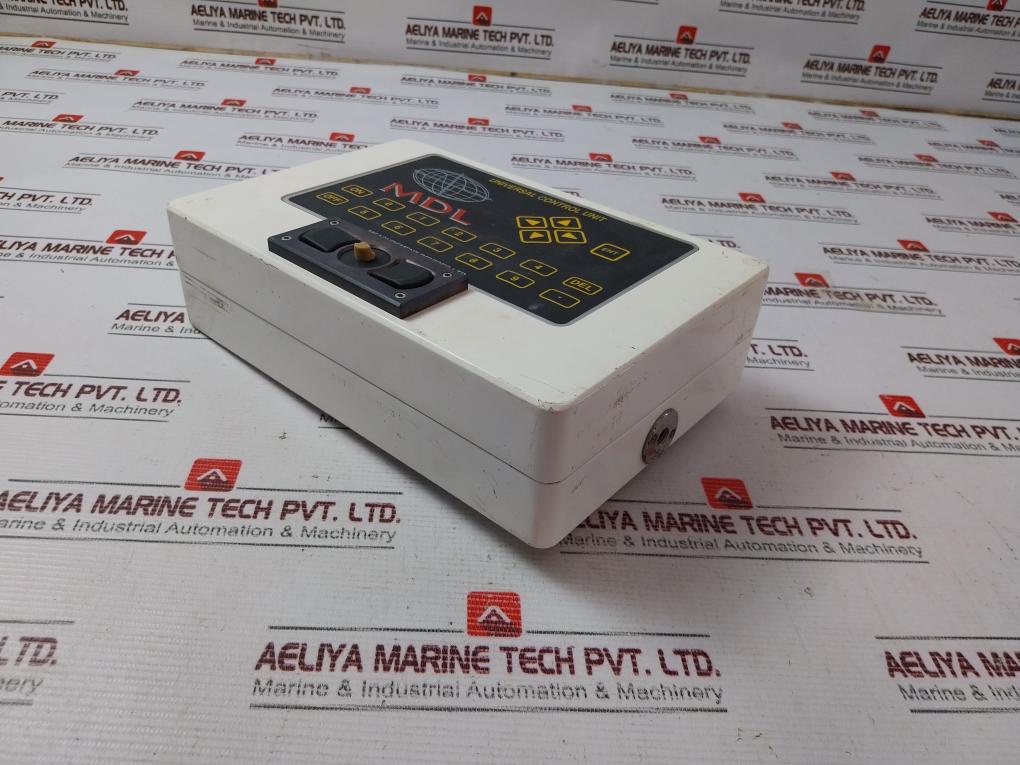 Measurement Devices Ucu2-1018 Universal Control Unit Rev C