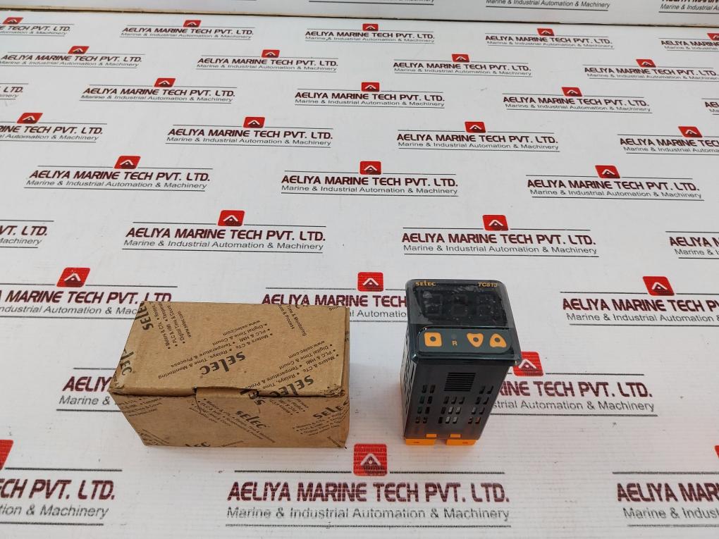Selec Tc513Ax Digital Temperature Controller 85 To 270V Ac/Dc 50/60Hz, 5Va