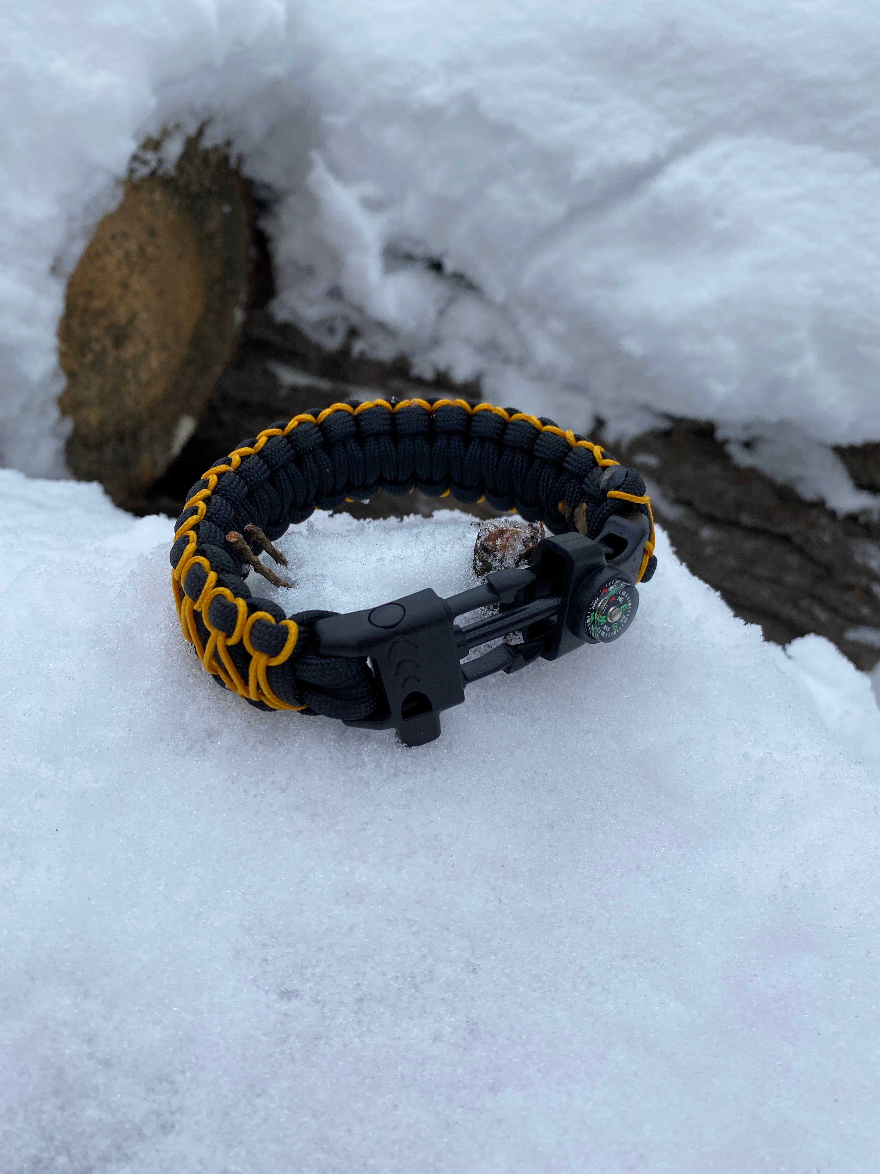 Premade Paracord Bracelet, Cobra Weave, Interwoven, Black and Gold