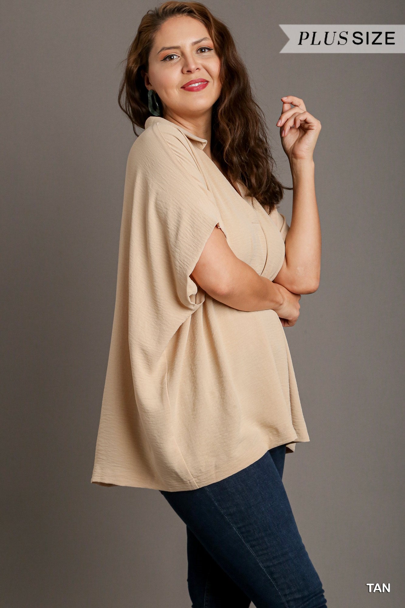 Umgee Plus Collared Boxy Cut Oversized Front Center Pleat Top