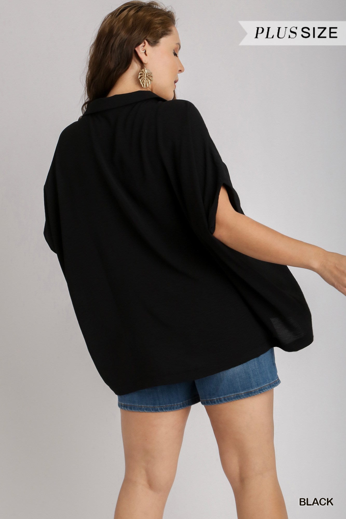 Umgee Plus Collared Boxy Cut Oversized Front Center Pleat Top