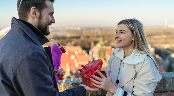 Deutschland-nutzt-die-perfekte-Verpackung-zum-Geschenk-Geschenken