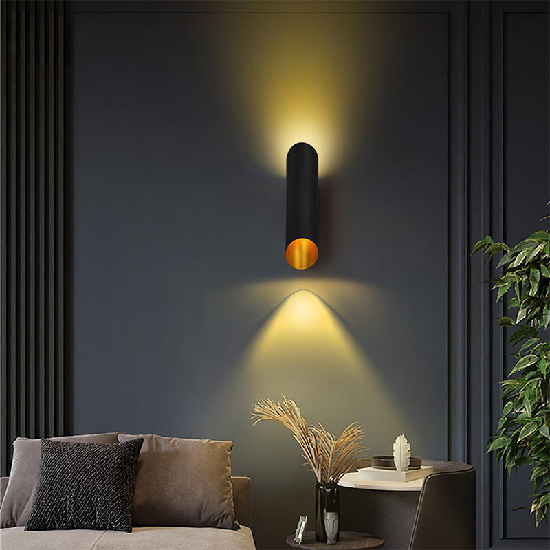 Lumoset Metal Wall Lamp