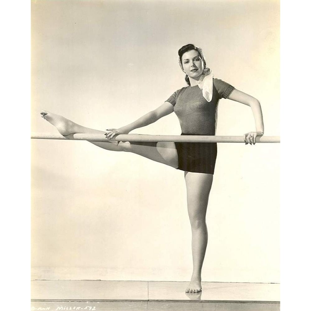 Ann Miller - Ballet Photo Print (8 x 10) - Item  DAP1605