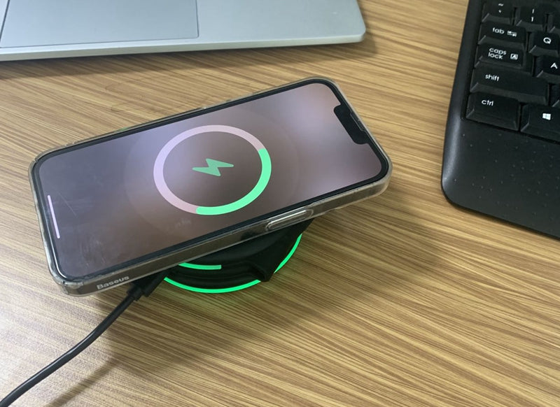 convertible wireless charger station
