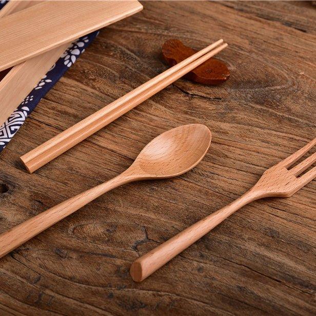 Japanese Minimalistic Wooden Utensil Set With Box