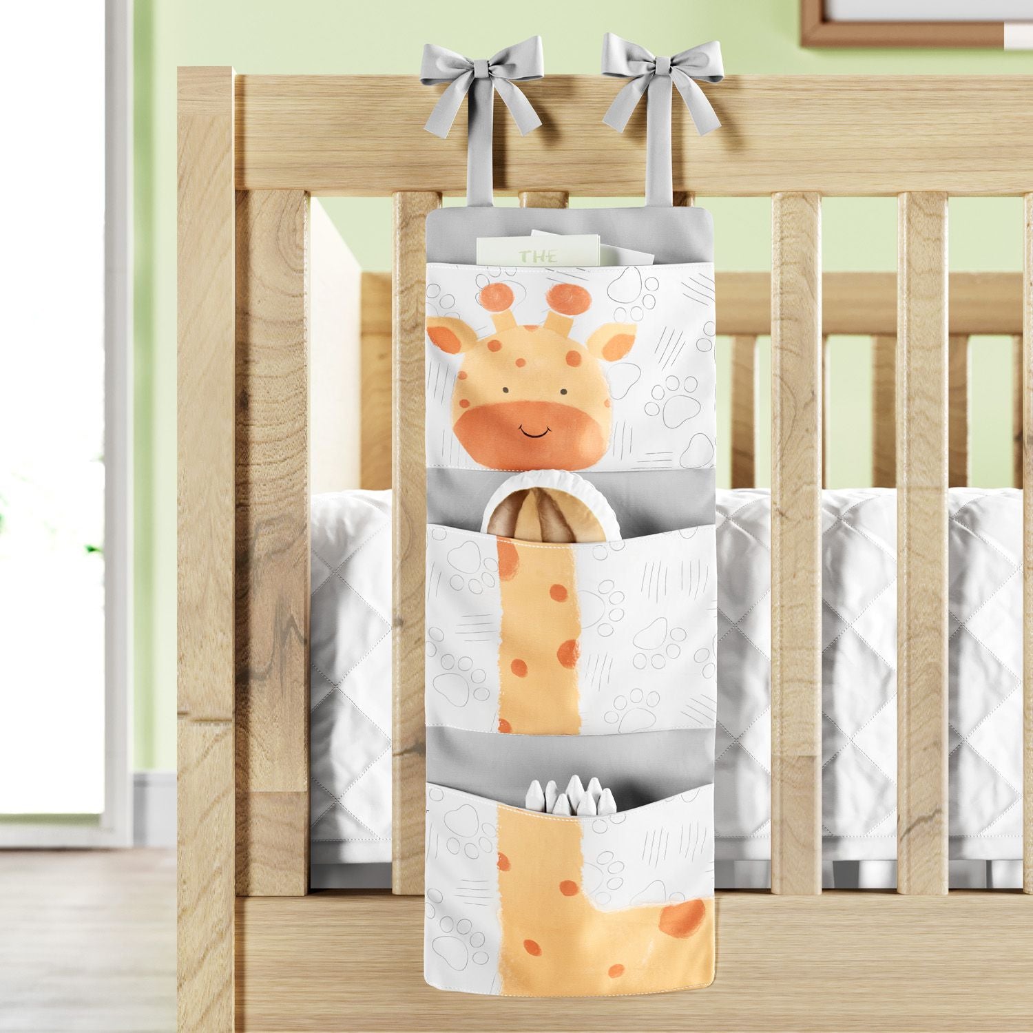 Watercolor Giraffe Buddy Crib Organizer