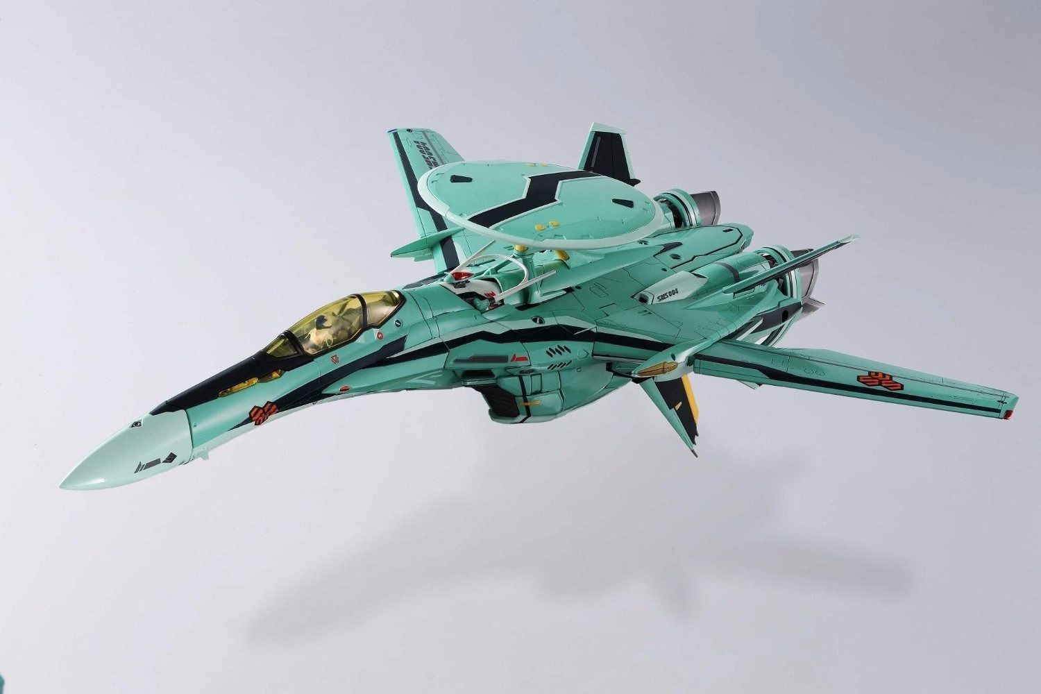 DX CHOGOKIN Macross F RVF-25 MESSIAH VALKYRIE LUCA CUSTOM RENEWAL Ver BANDAI