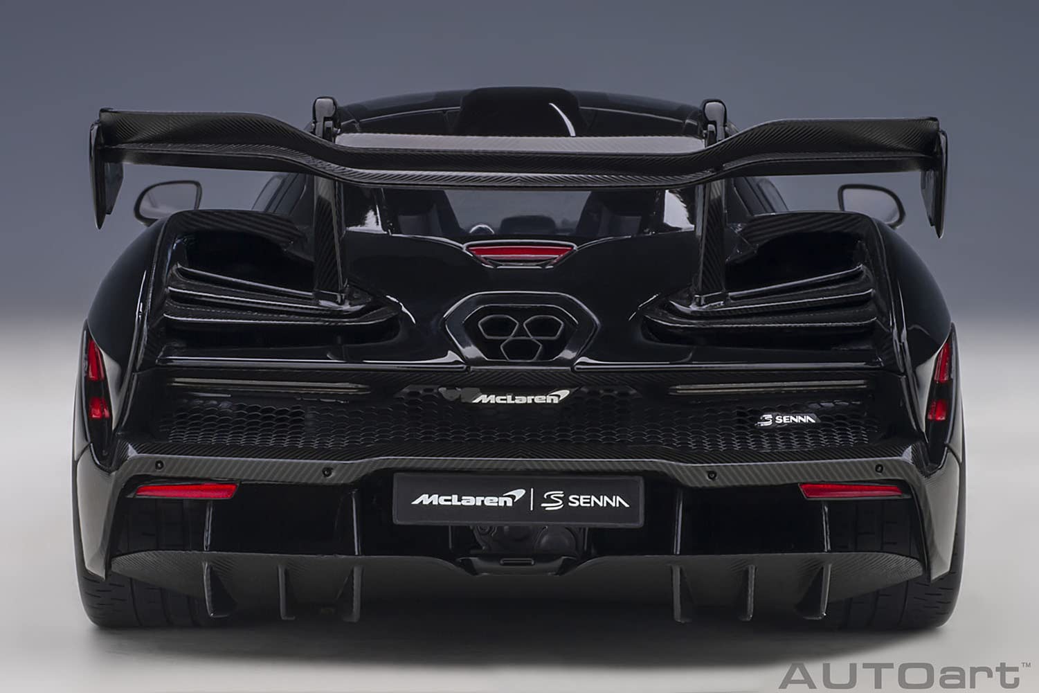 AUTOart 1/18 McLaren Senna Black Finished Product 76076 Composite Diecast Car