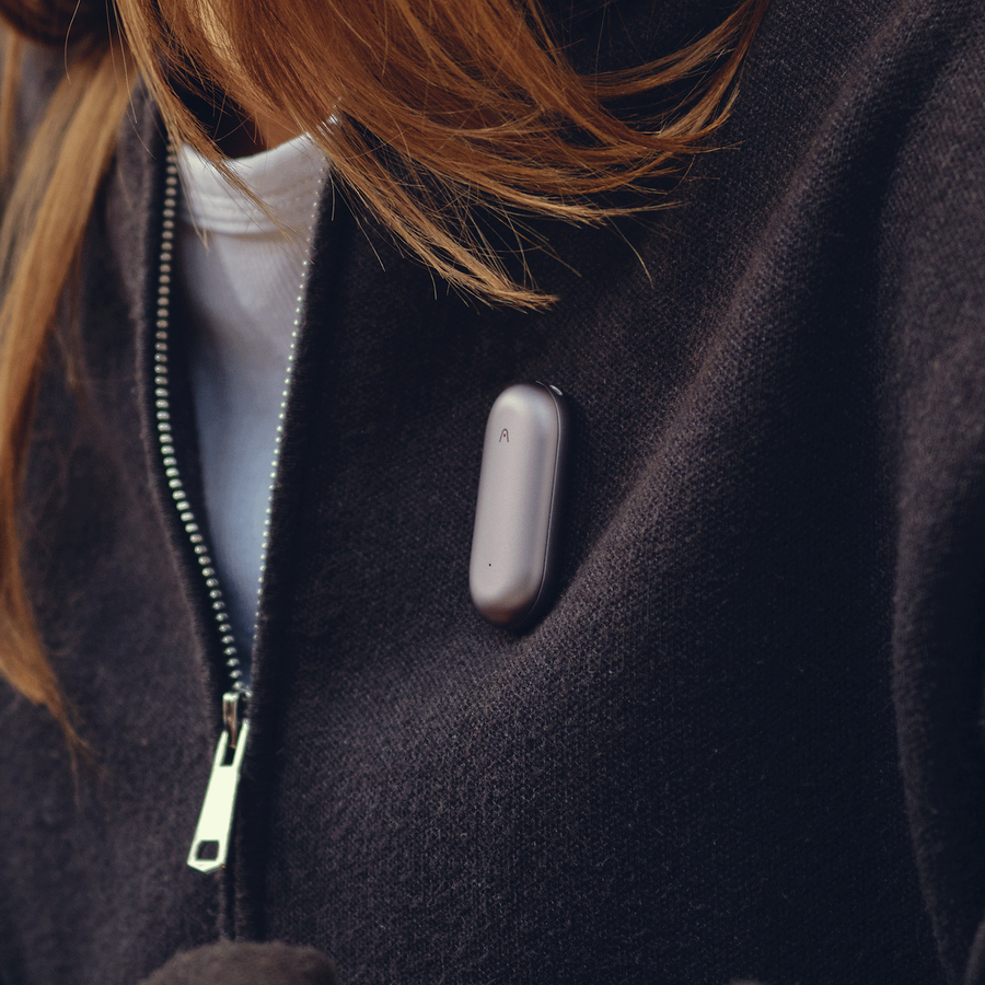 PLAUD NotePin - Anotador de IA wearable
